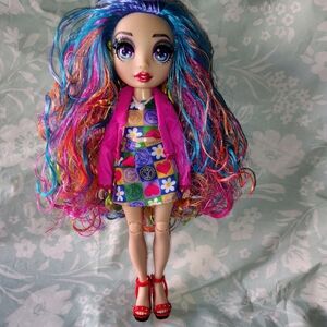 Rainbow High Amaya Raine Doll
